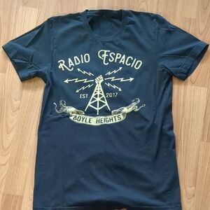 Radio Espacio Graphic T-Shirt